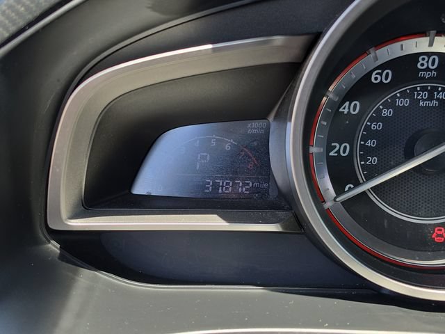 Used 2015 MAZDA MAZDA3 i Touring w/ Technology Package FWD image 19