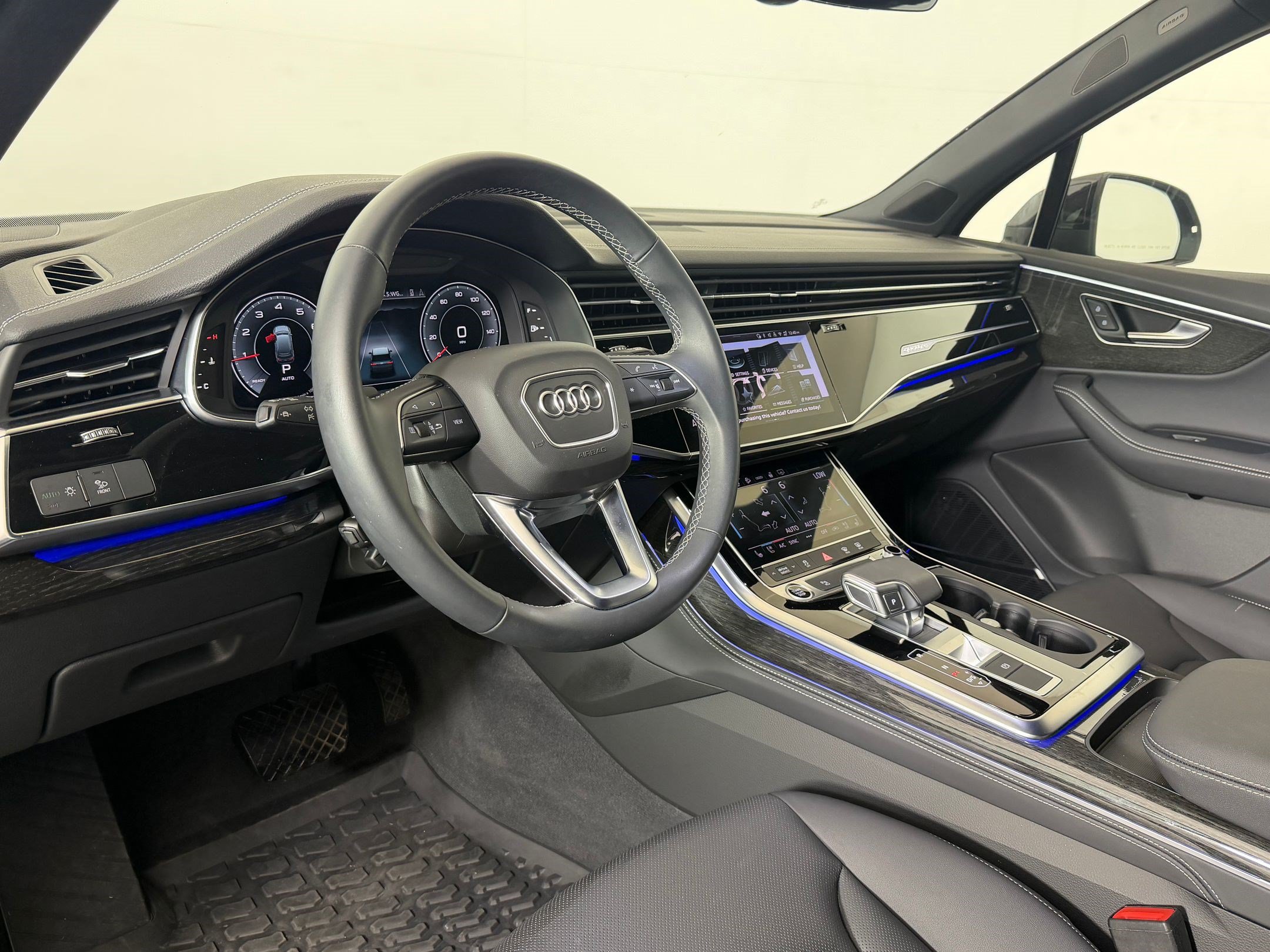 Used 2026 Audi Q7 2.0T Premium Plus w/ Premium Plus Package AWD/4WD image 4