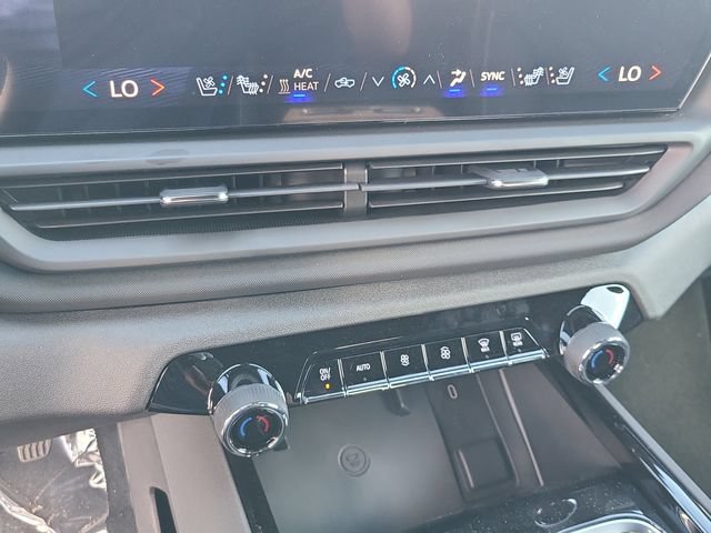 New 2026 Chevrolet Silverado EV LT w/ Plus Package AWD/4WD image 25