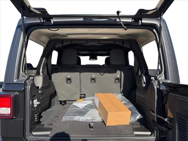 New 2025 Jeep Wrangler Sport S image 21