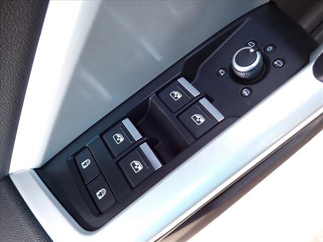 Used 2022 Audi Q3 2.0T Premium Plus w/ Premium Plus Package image 16