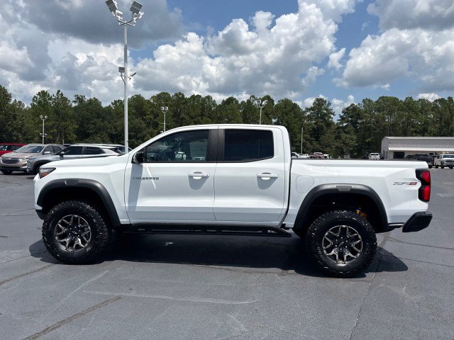 New 2026 Chevrolet Colorado ZR2 w/ Technology Package AWD/4WD image 6