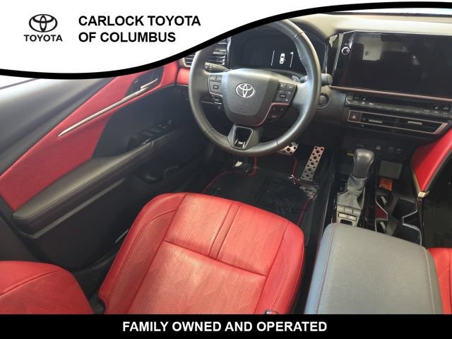 Used 2025 Toyota Camry XSE FWD image 18