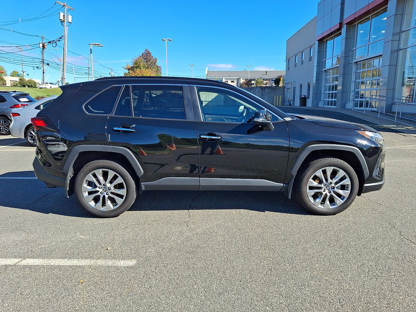 Certified 2024 Toyota RAV4 Limited w/ Weather Package AWD/4WD image 7
