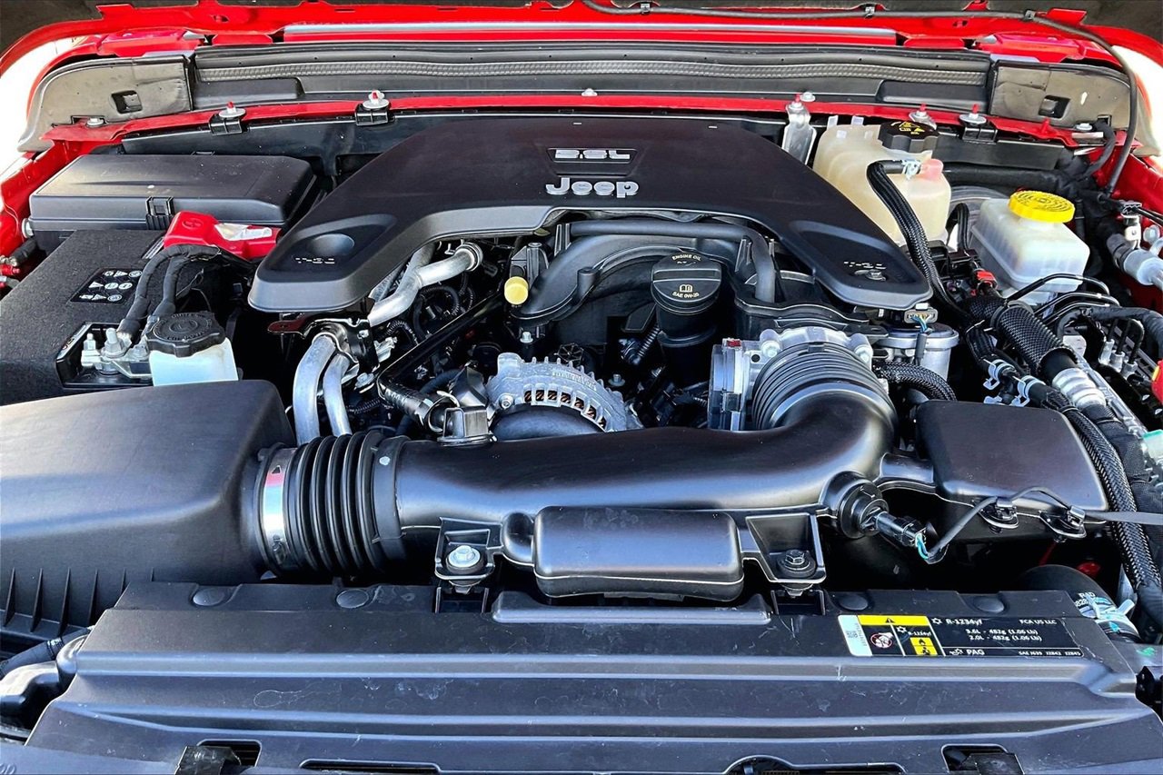 Certified 2020 Jeep Wrangler Sport image 33