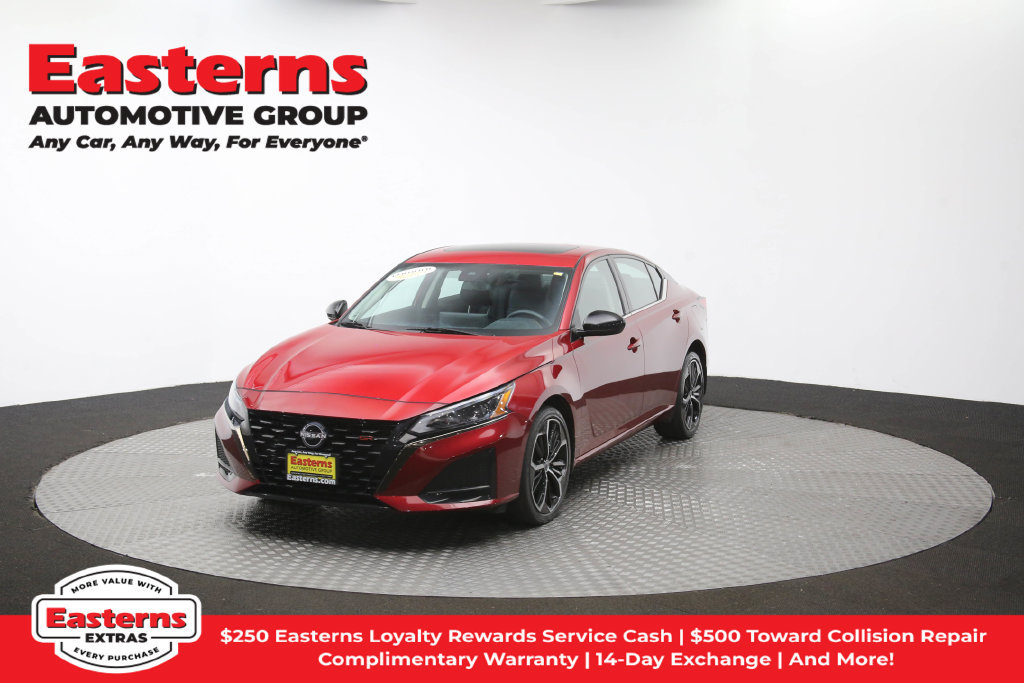 Used 2023 Nissan Altima 2.5 SR w/ SR Premium Package AWD/4WD image 56