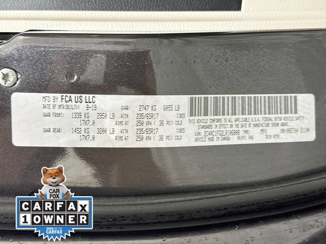 Used 2020 Chrysler Pacifica Touring w/ Cold Weather Group FWD image 32