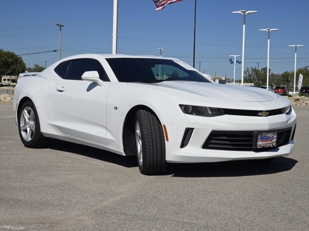 Used 2017 Chevrolet Camaro LT image 12