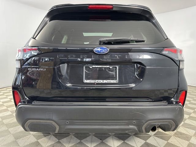Used 2025 Subaru Forester Limited image 6