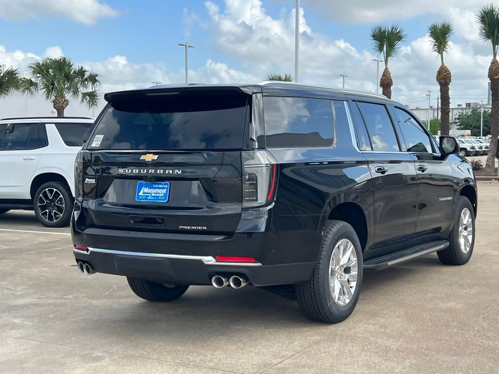 New 2026 Chevrolet Suburban Premier RWD image 9