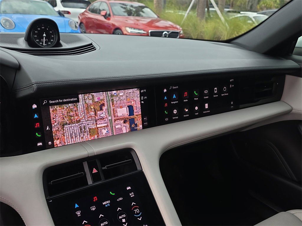 Certified 2023 Porsche Taycan 4S image 32