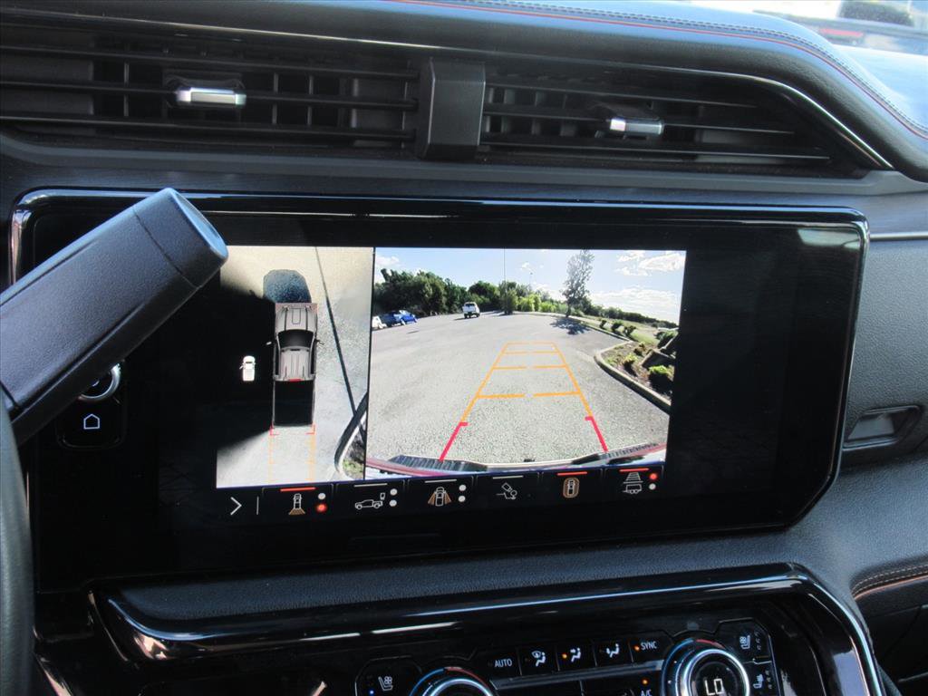 Used 2024 GMC Sierra 2500 AT4 w/ AT4 Premium Plus Package image 23