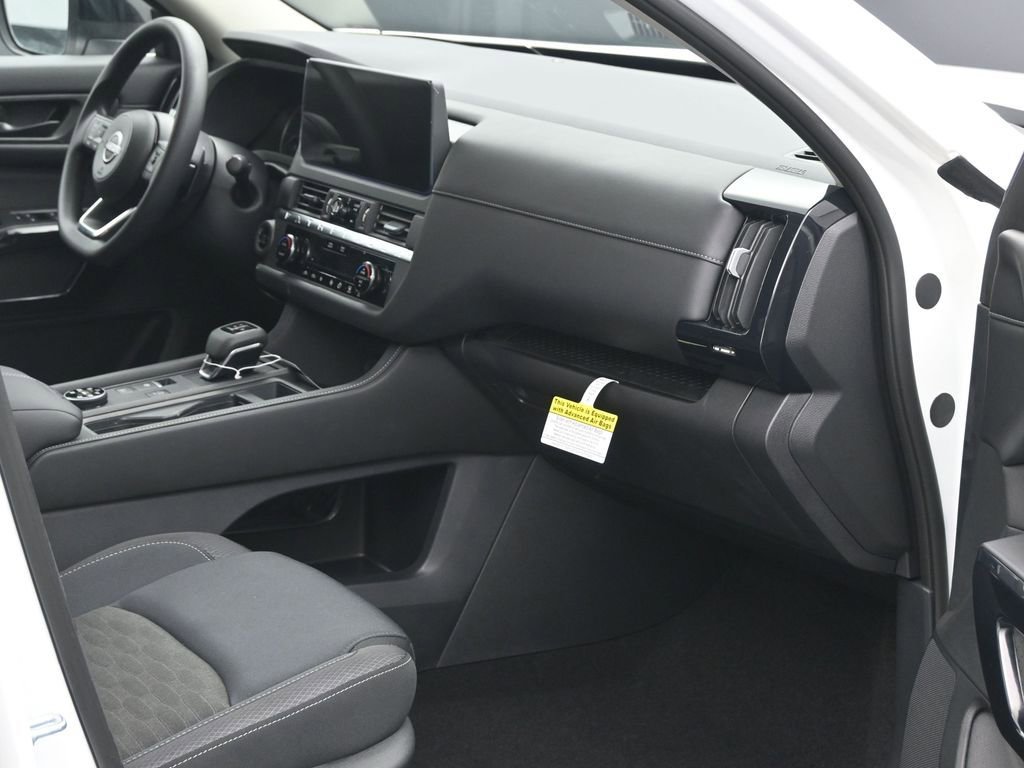 New 2026 Nissan Pathfinder S AWD/4WD image 6