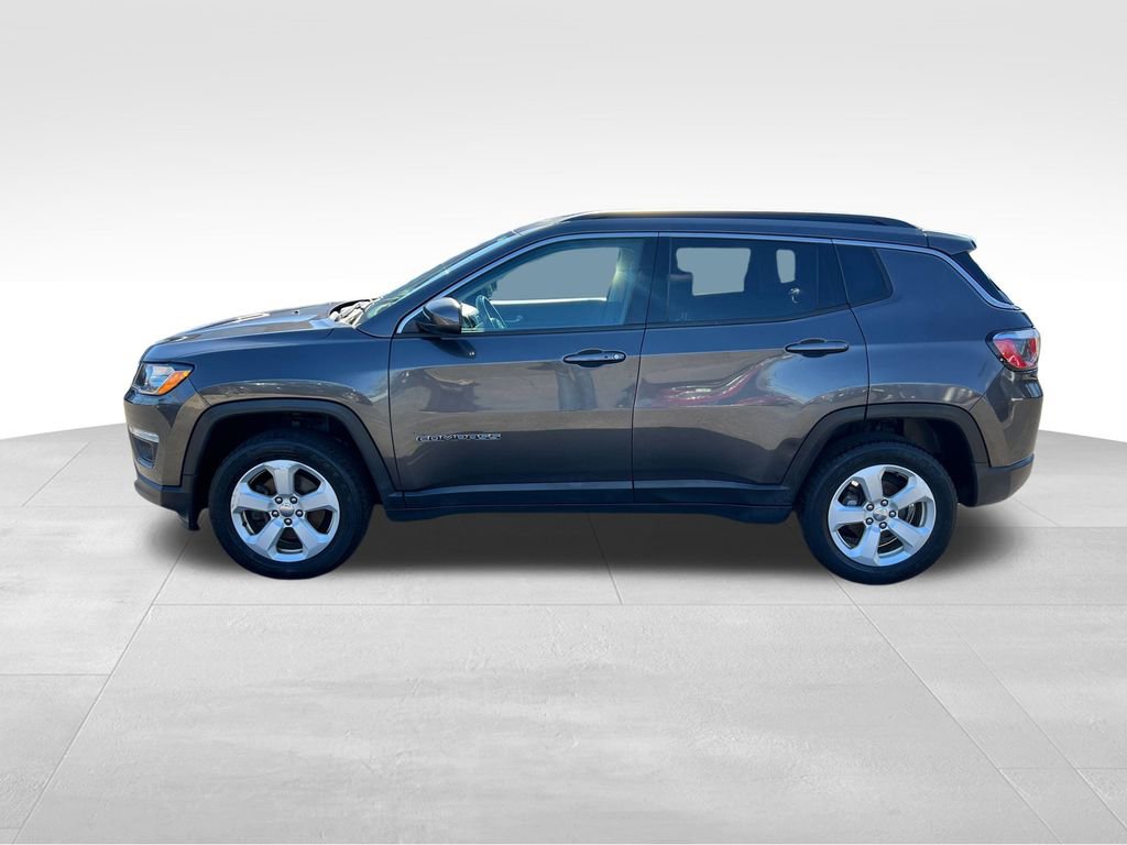 Used 2018 Jeep Compass Latitude AWD/4WD image 5