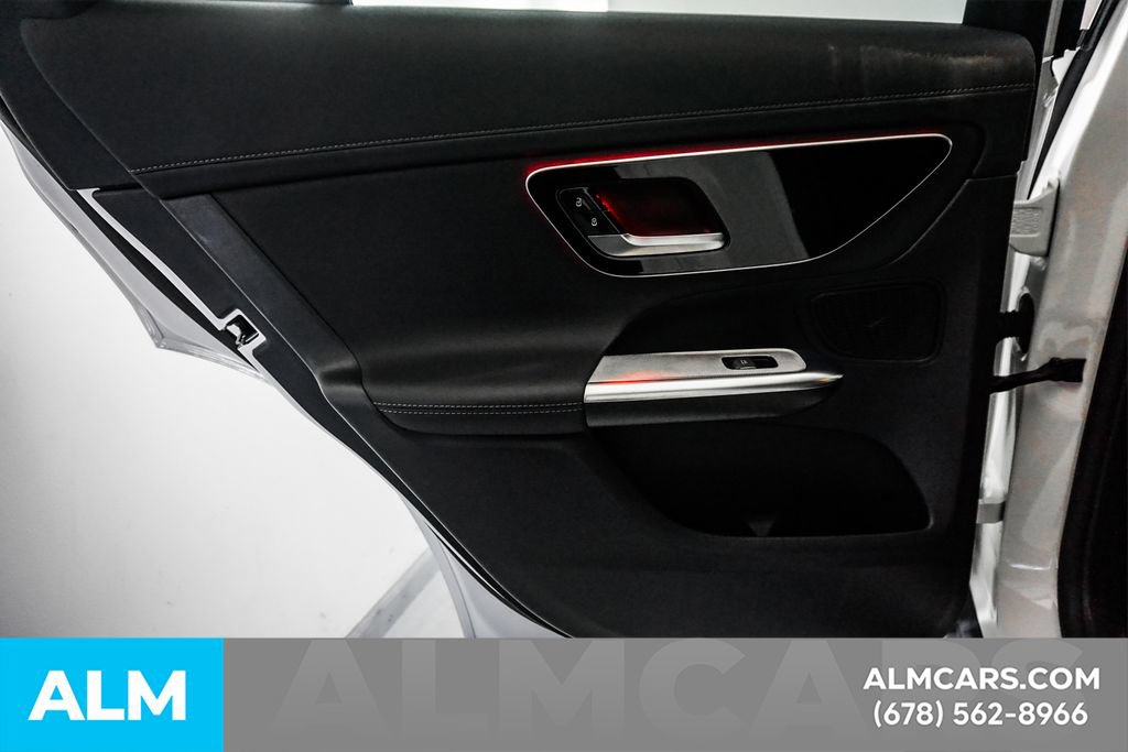Used 2024 Mercedes-Benz GLC 300 4MATIC w/ AMG Line image 53