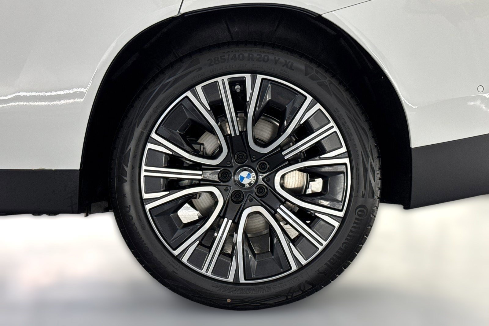 Used 2026 BMW X3 xDrive30i w/ Convenience Package AWD/4WD image 11