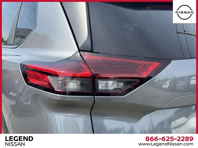 Certified 2023 Nissan Rogue SV w/ SV Premium Package image 10