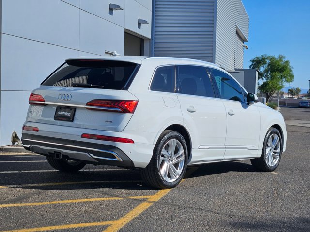 Used 2023 Audi Q7 3.0T Prestige image 5
