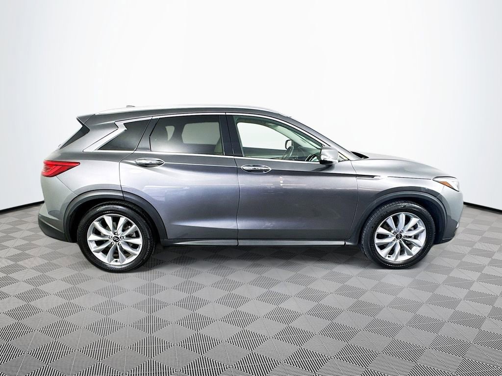 Used 2020 INFINITI QX50 Luxe image 4