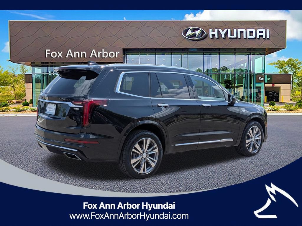 Used 2023 Cadillac XT6 Premium Luxury w/ Technology Package AWD/4WD image 5