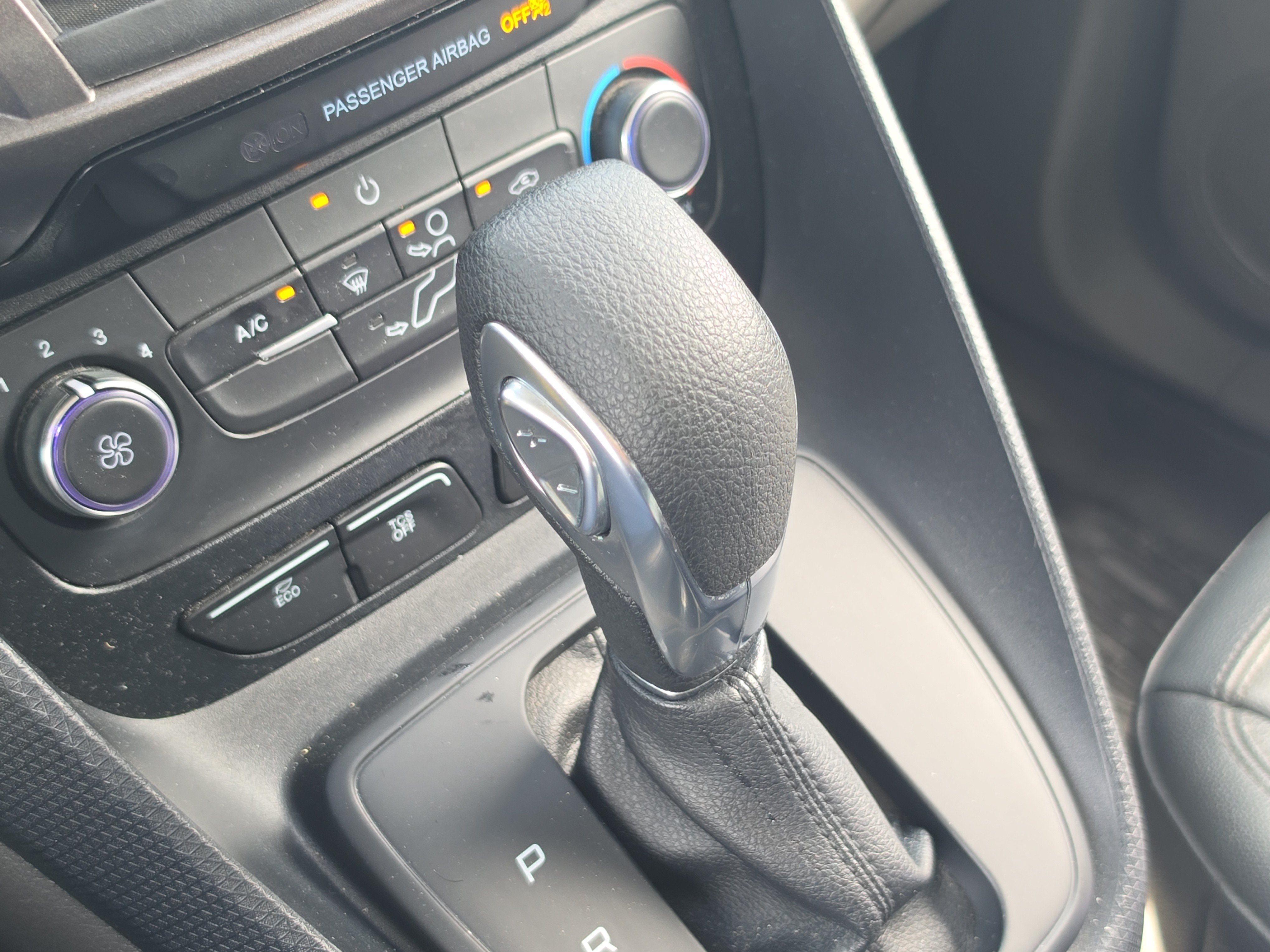 Used 2021 Ford Transit Connect XL FWD image 17