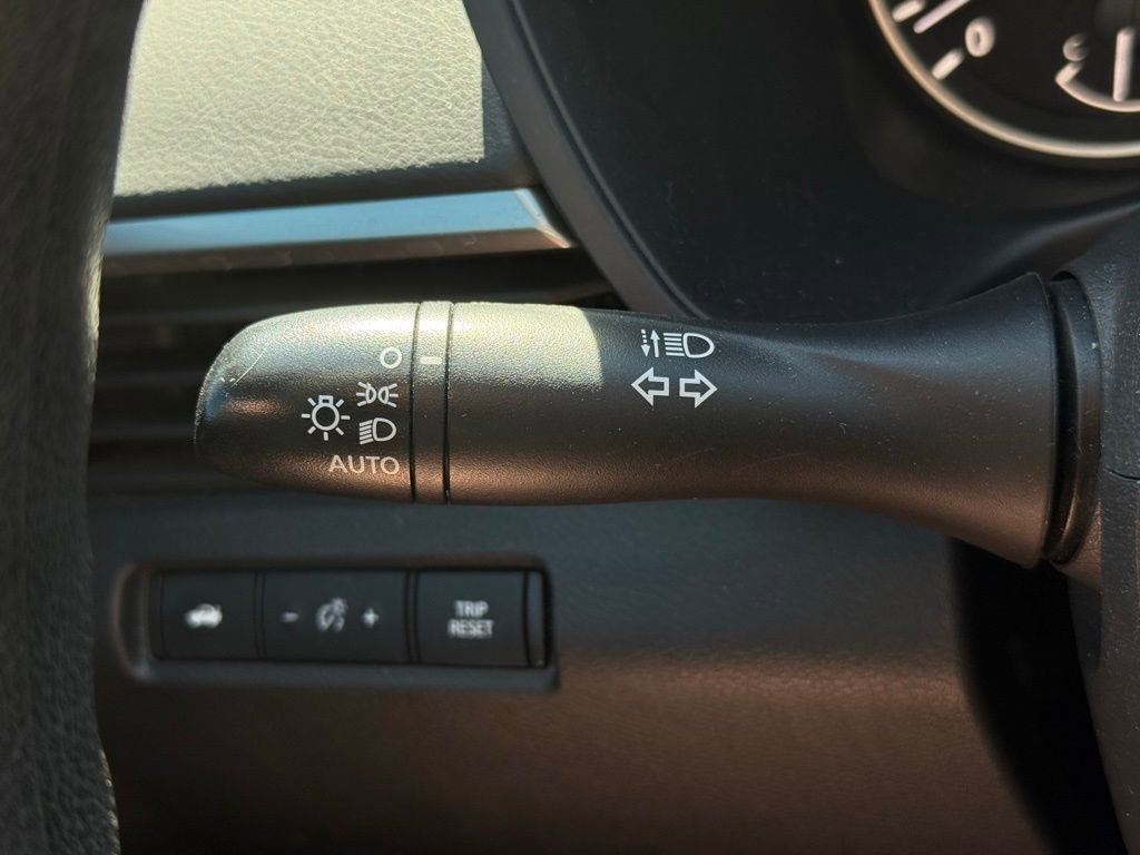 Used 2022 Nissan Altima 2.5 SV image 26