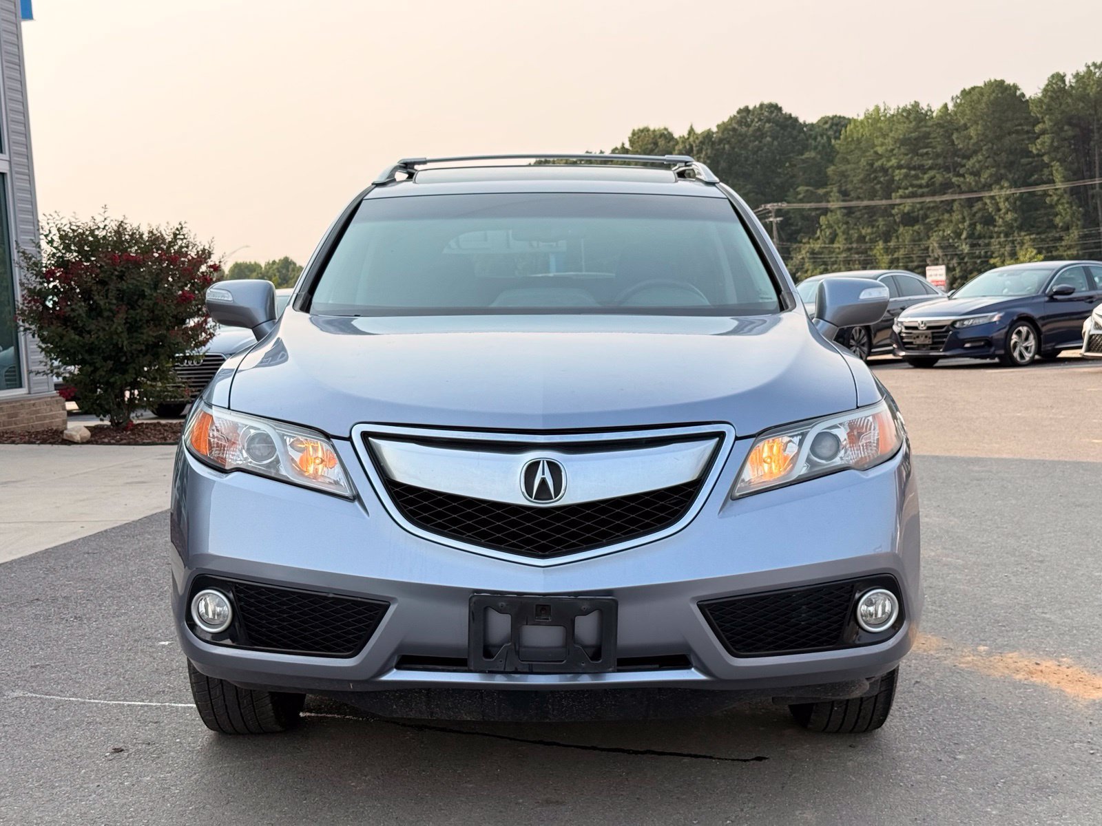 Used 2014 Acura RDX w/ Technology Package AWD/4WD image 2