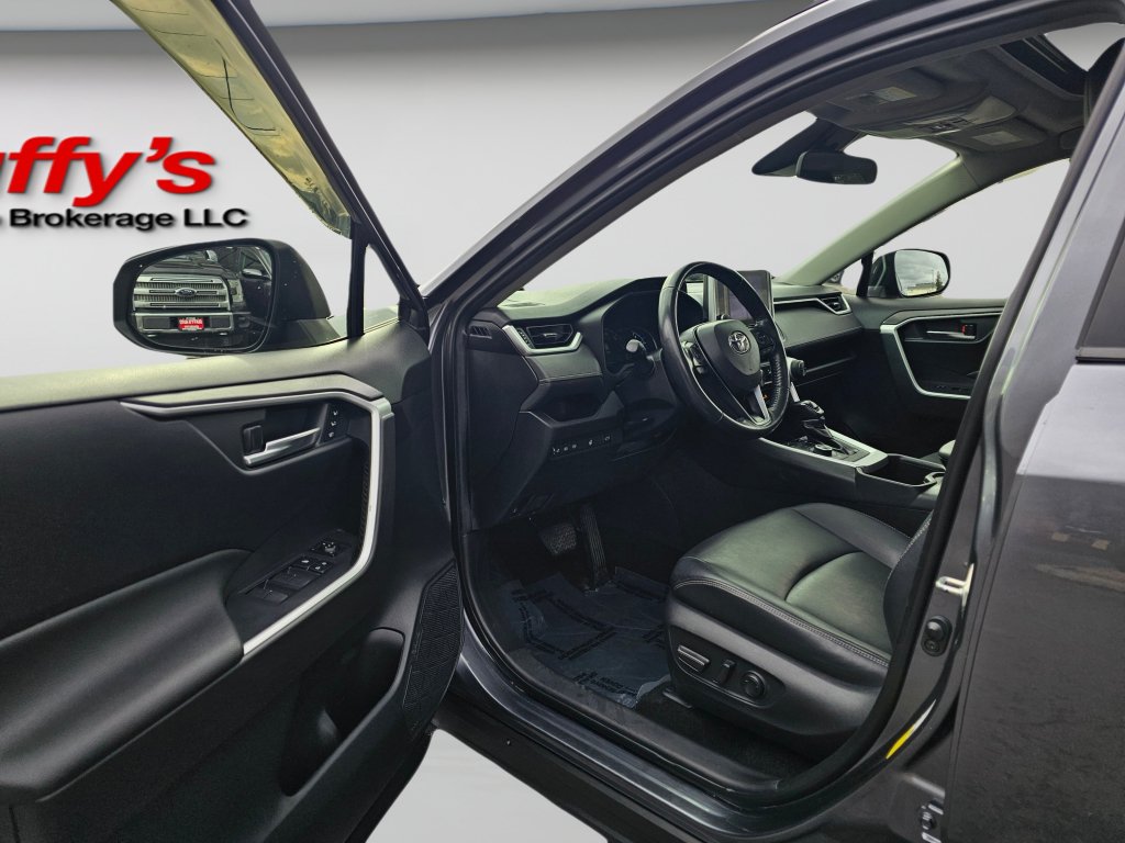 Used 2024 Toyota RAV4 XLE Premium w/ Weather Package AWD/4WD image 19