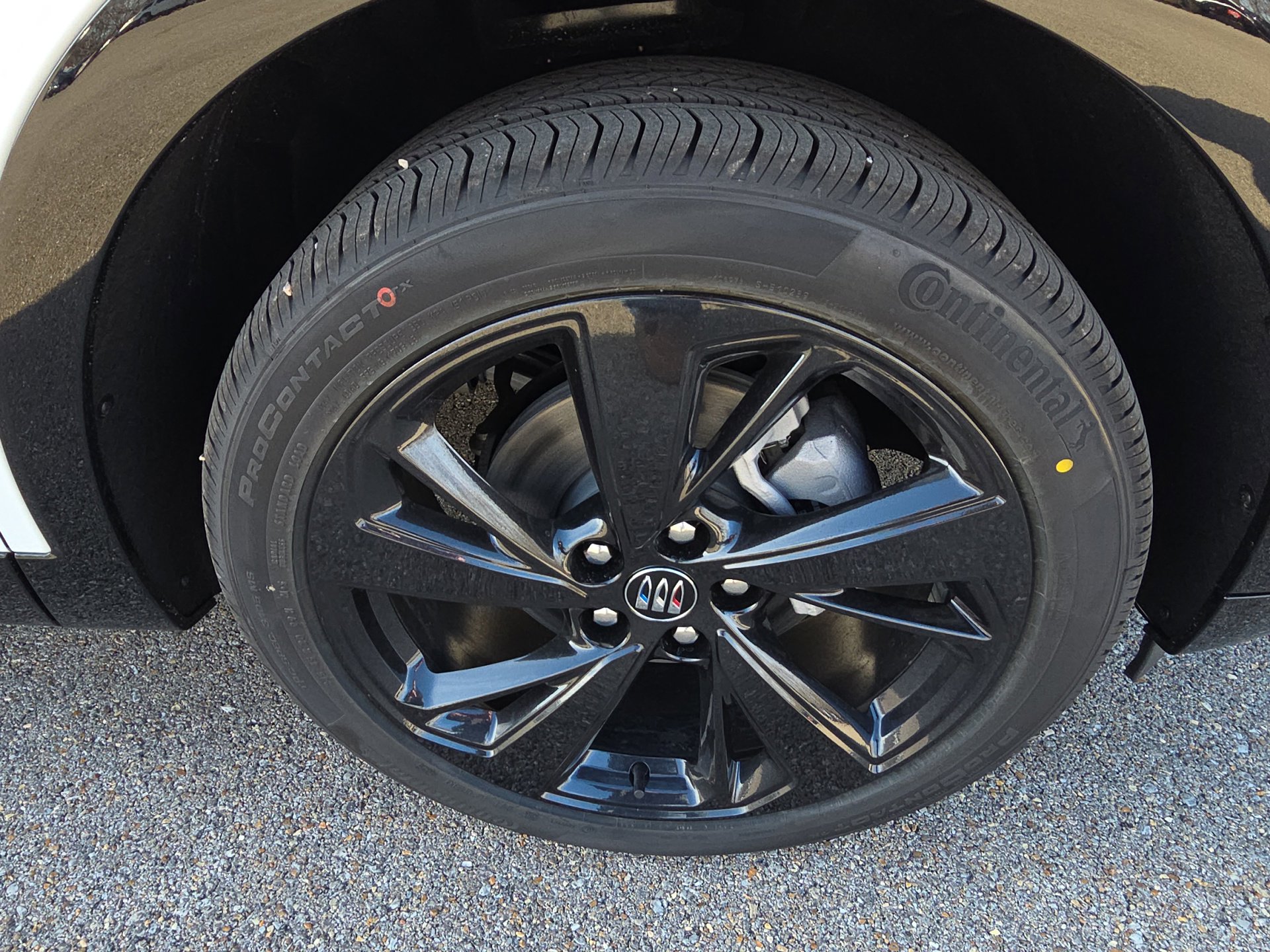 New 2026 Buick Envision Sport Touring image 10