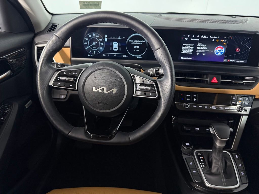 Used 2024 Kia Seltos SX AWD/4WD image 12