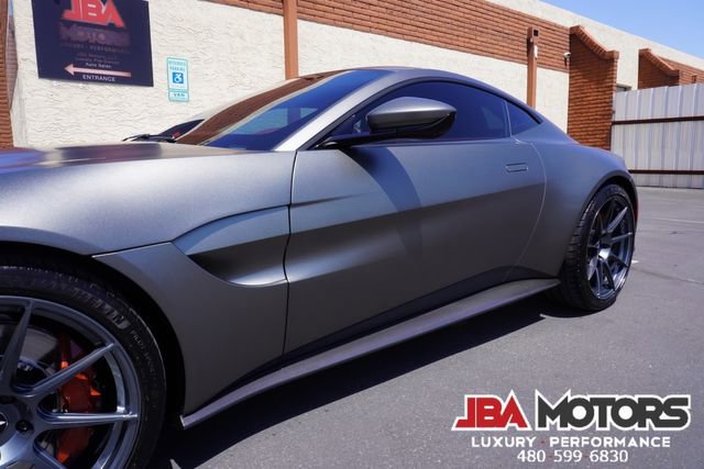 Used 2021 Aston Martin V8 Vantage Coupe image 57
