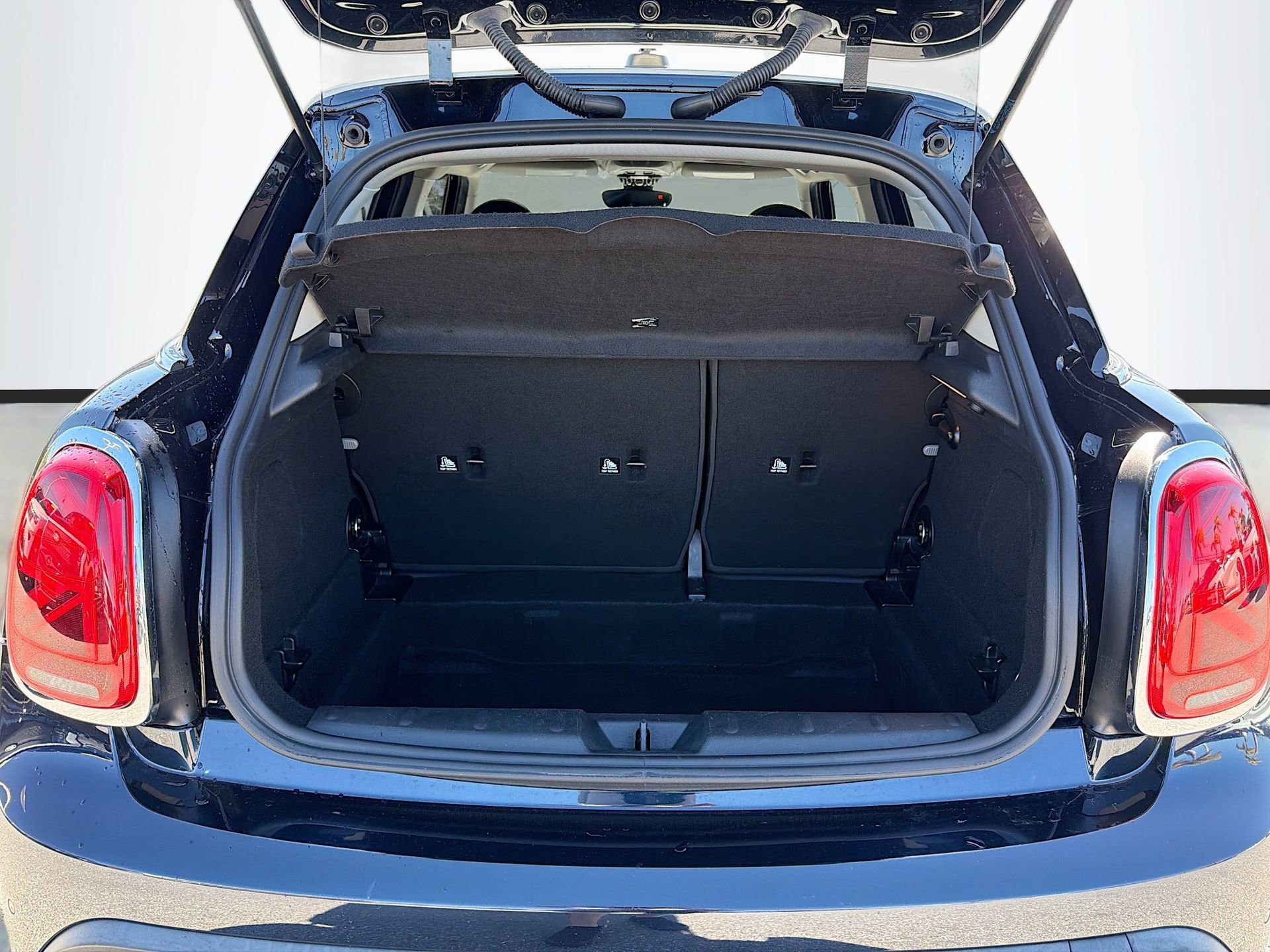 Used 2022 MINI Cooper S image 13