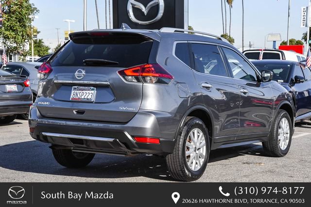 Used 2018 Nissan Rogue SV image 8