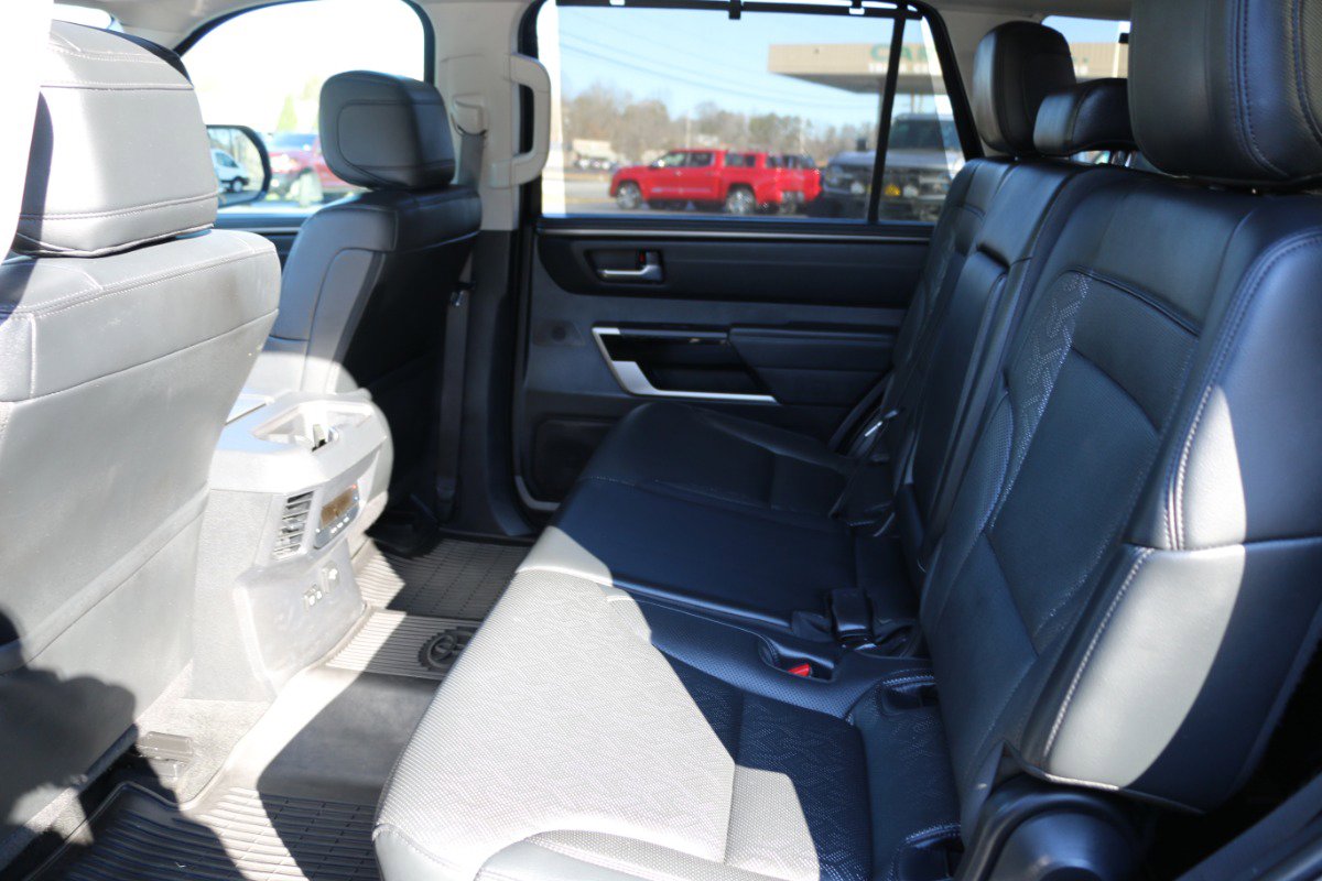 Used 2023 Toyota Sequoia Limited image 32