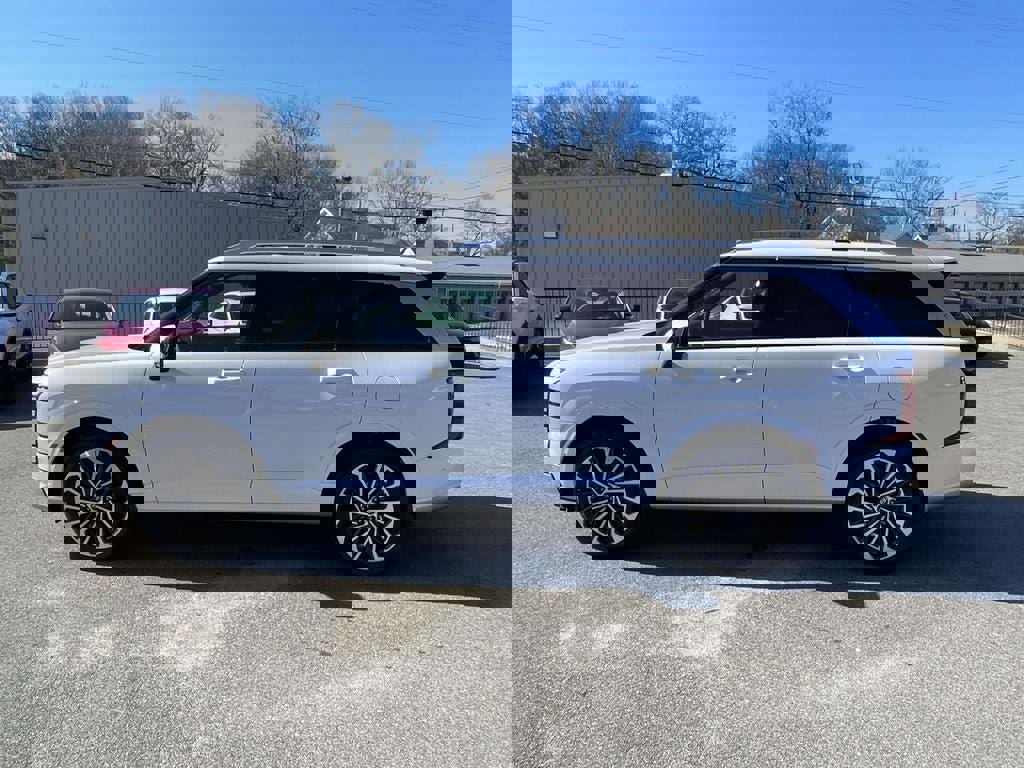 New 2026 Hyundai Palisade Calligraphy image 3