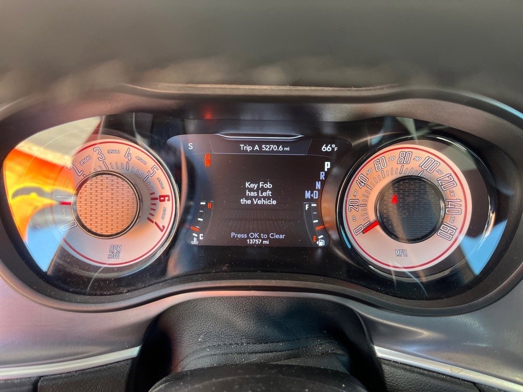 Used 2022 Dodge Challenger R/T w/ Plus Package image 10