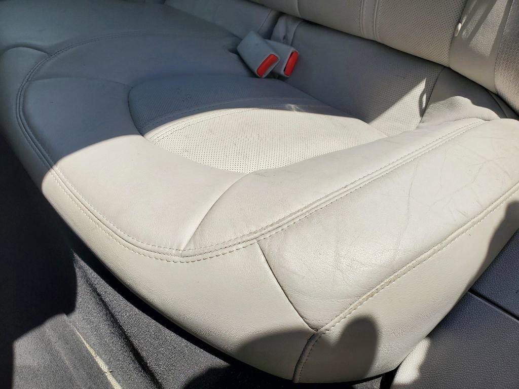 Used 2011 Cadillac CTS Luxury RWD image 26