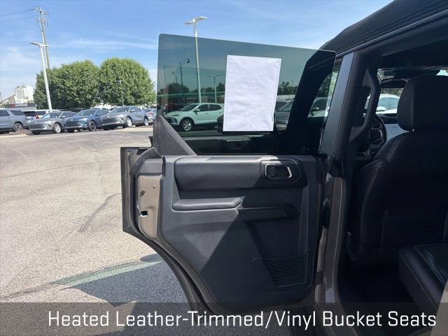 Used 2025 Ford Bronco Outer Banks AWD/4WD image 28
