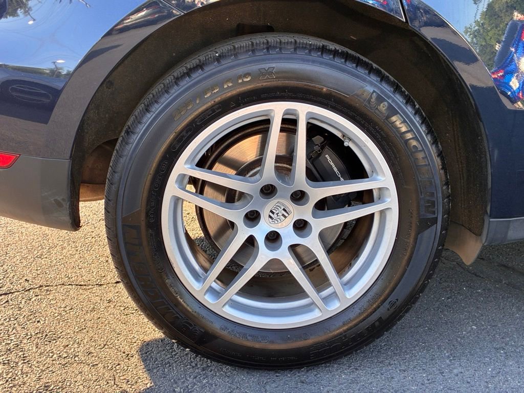 Used 2019 Porsche Macan AWD/4WD image 47