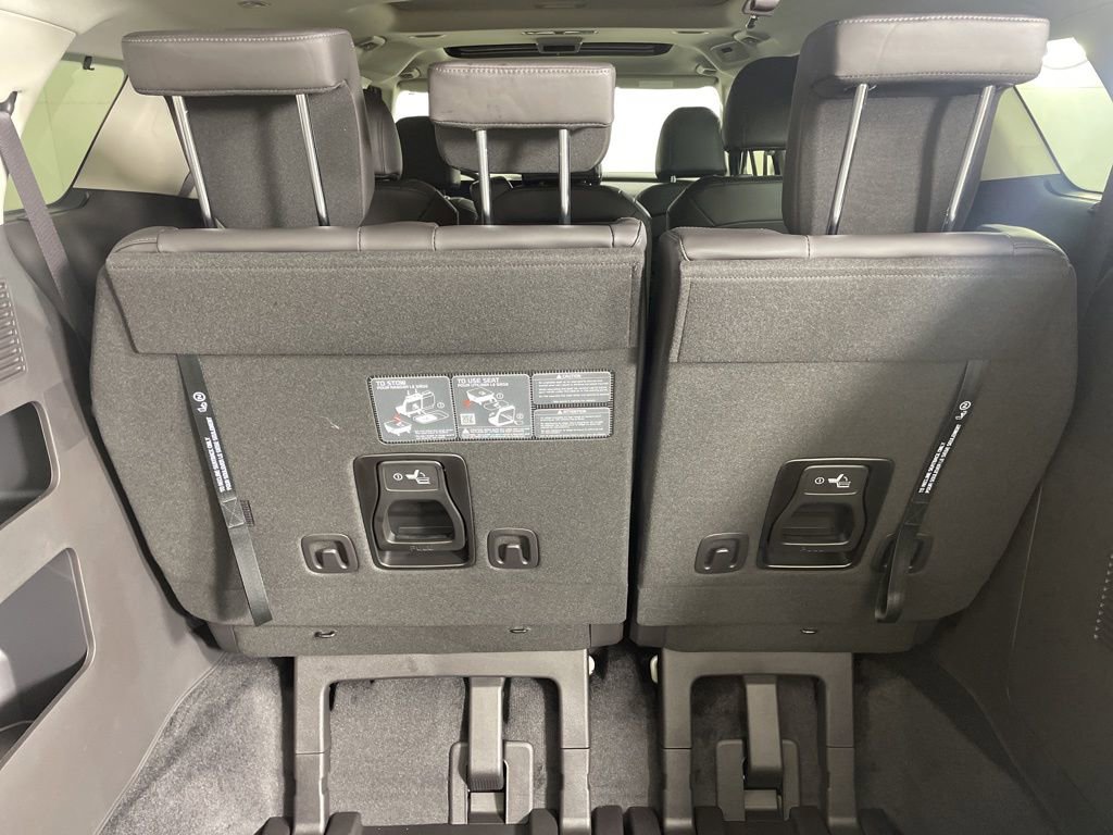 New 2026 Kia Carnival SX w/ SX Dark Edition Package image 19