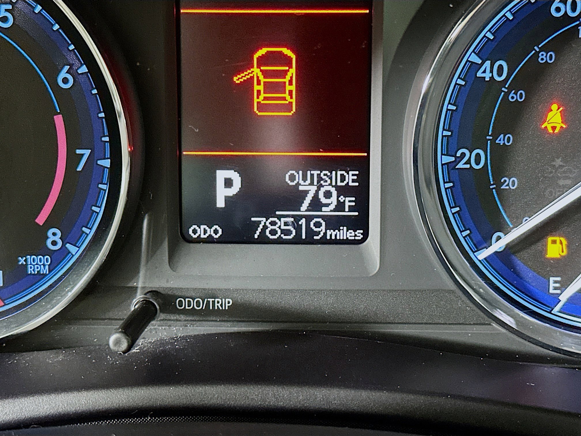 Used 2017 Toyota Corolla LE image 18