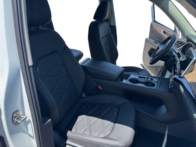 New 2026 Volkswagen Atlas SE FWD image 16