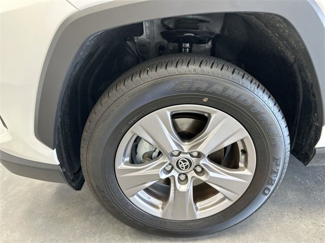 Used 2025 Toyota RAV4 XLE image 11