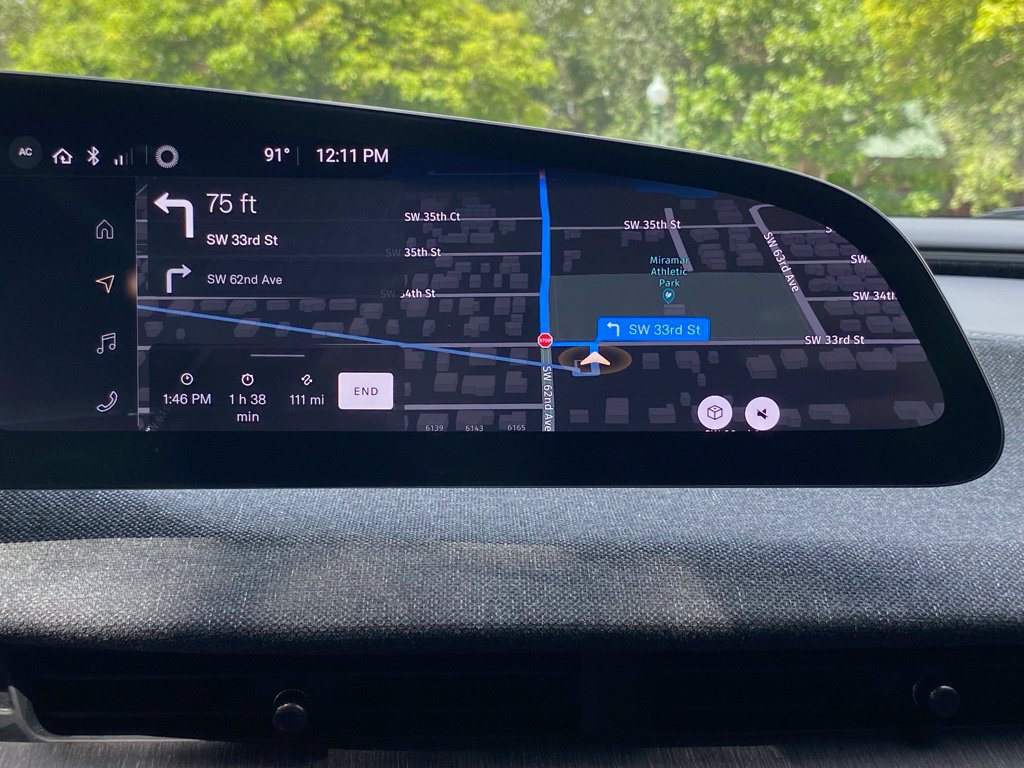 Used 2024 Lucid Air Pure RWD image 27