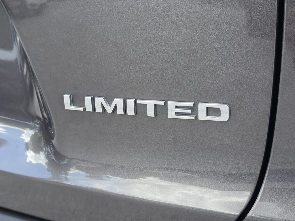 Certified 2019 Jeep Cherokee Limited FWD image 11