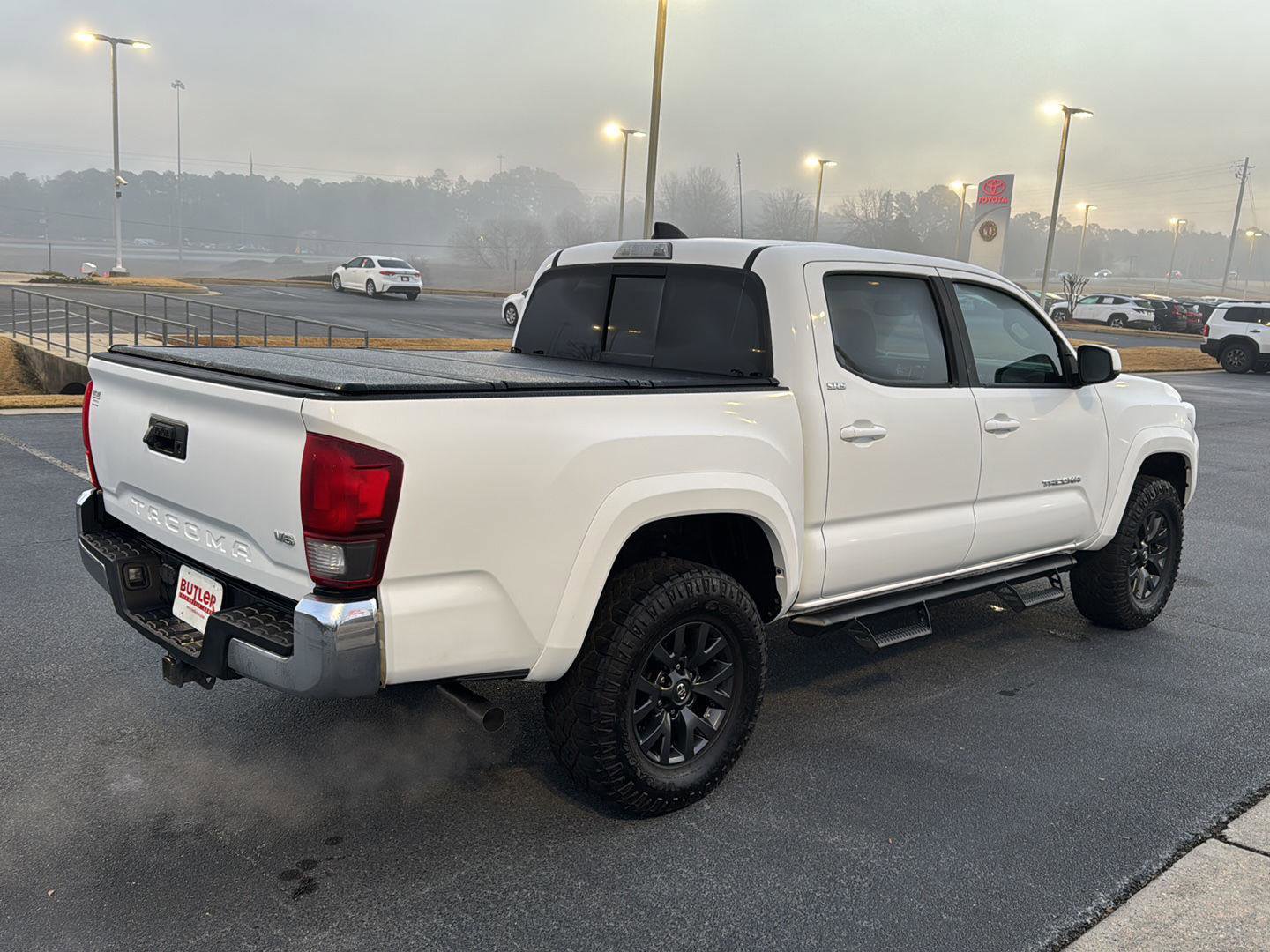 Certified 2023 Toyota Tacoma SR5 image 5