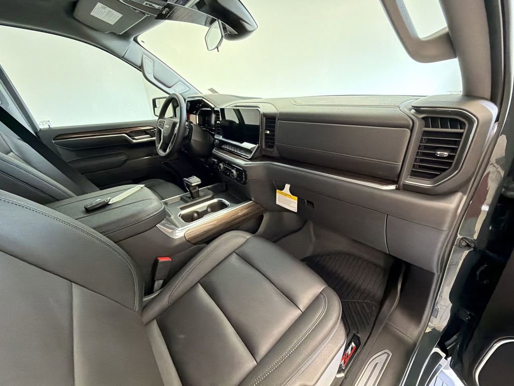 New 2026 Chevrolet Silverado 1500 LT w/ Z71 Off-Road Package image 30