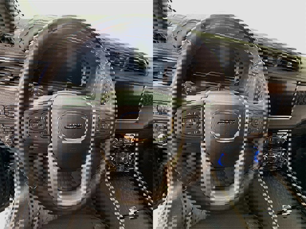 Certified 2024 GMC Yukon Denali w/ Denali Reserve Package image 6