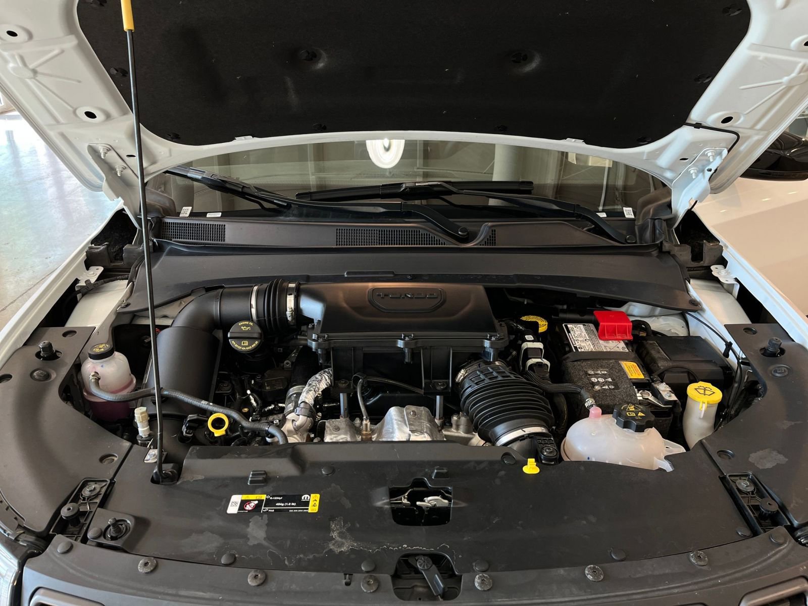 Used 2025 Jeep Compass Trailhawk AWD/4WD image 32