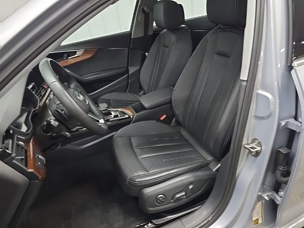 Used 2024 Audi A4 2.0T Premium image 30